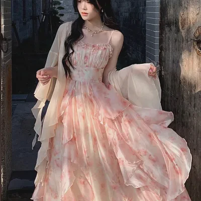 Price American Style Vintage Casual Sports Vacation Strap Skirt Pure Desire Hot Girl Faux Two-Piece Hanging Neck Bodycon Dress